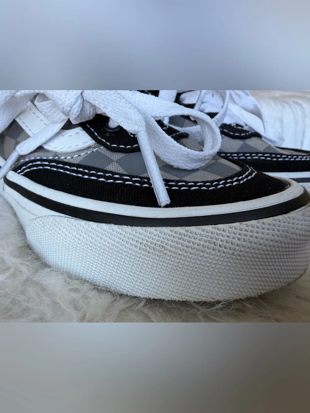 Vans Checkered Brooklyn Low Top Shoe